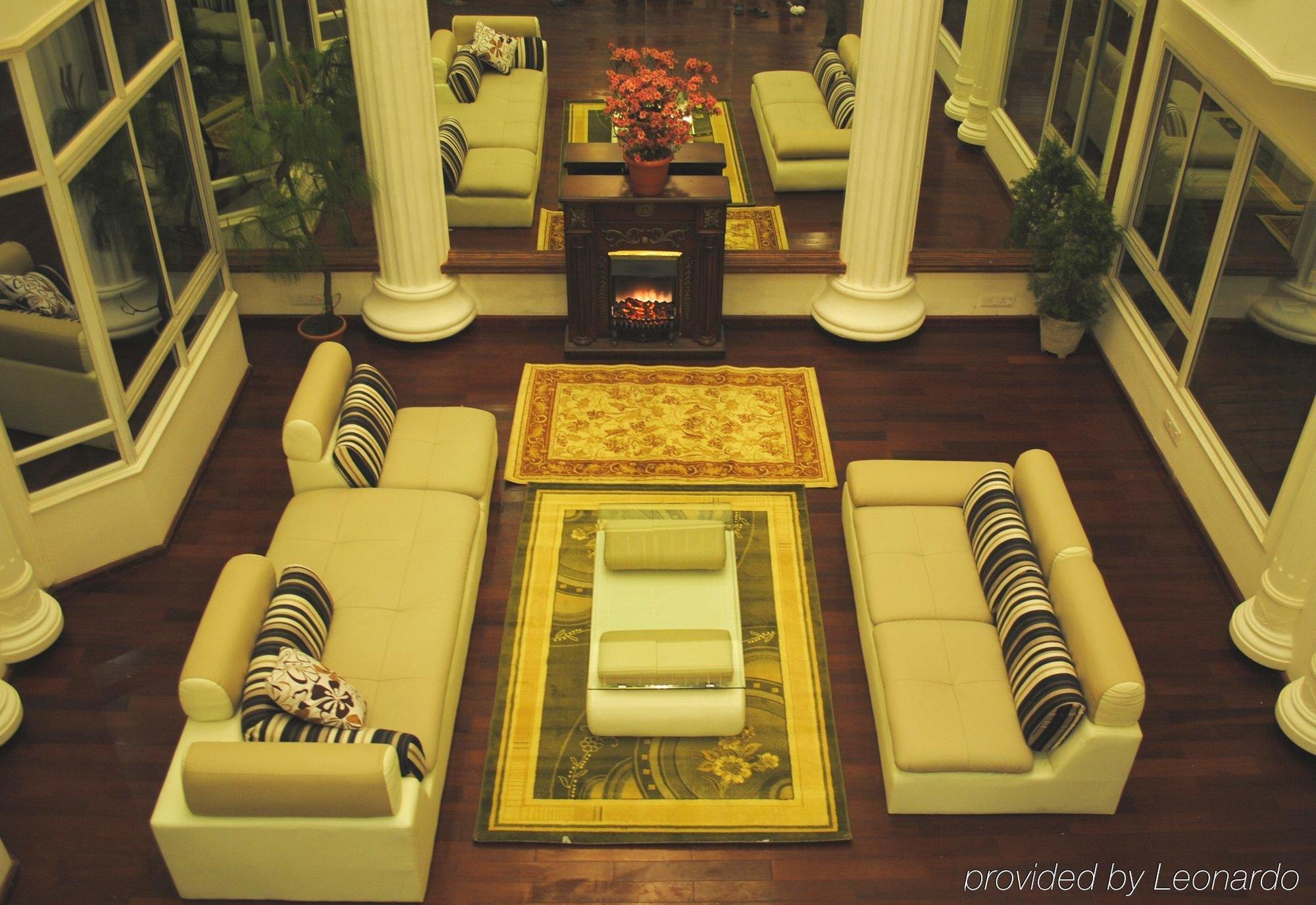 R.J.Resorts Darjeeling  Interior foto